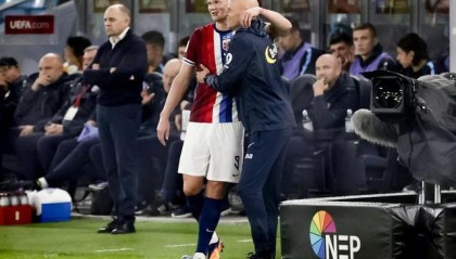 挪威主帅：哈兰德单场5球2助攻并且让点，他不能做得更好了